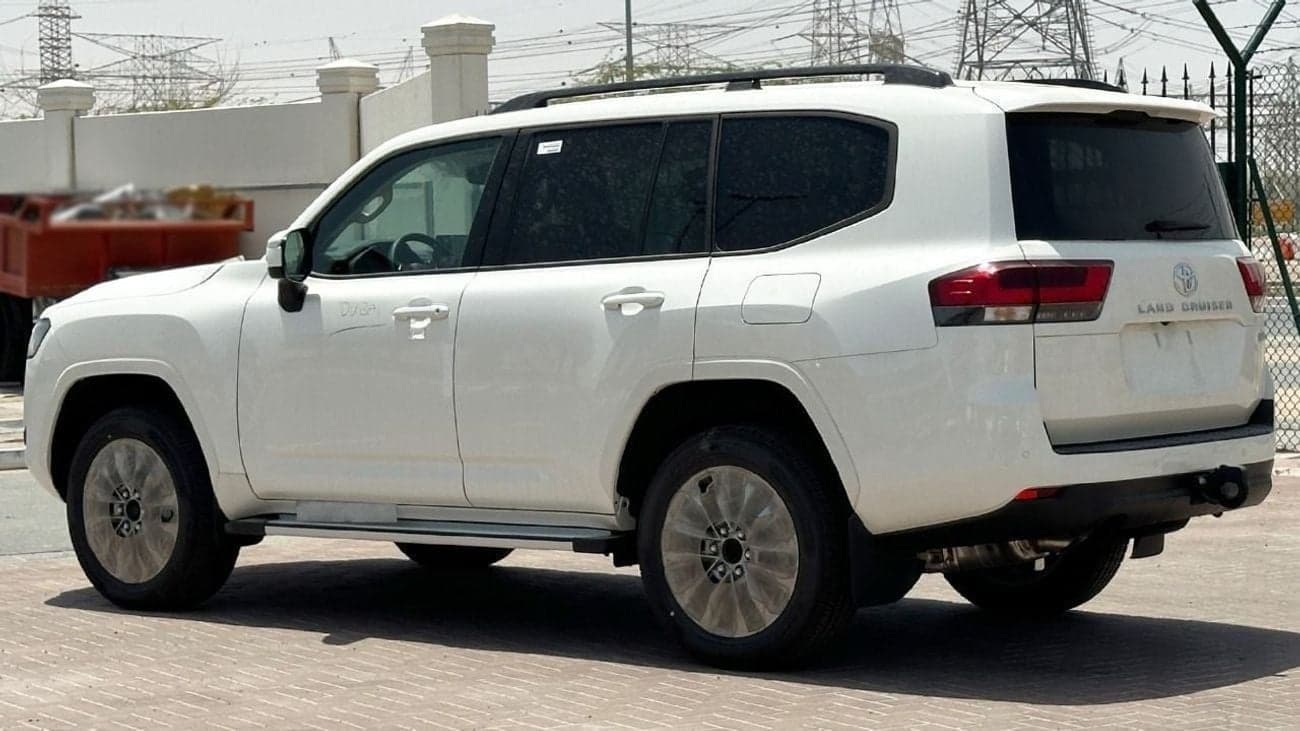 2024 Toyota Land Cruiser GXR thumbnail 7