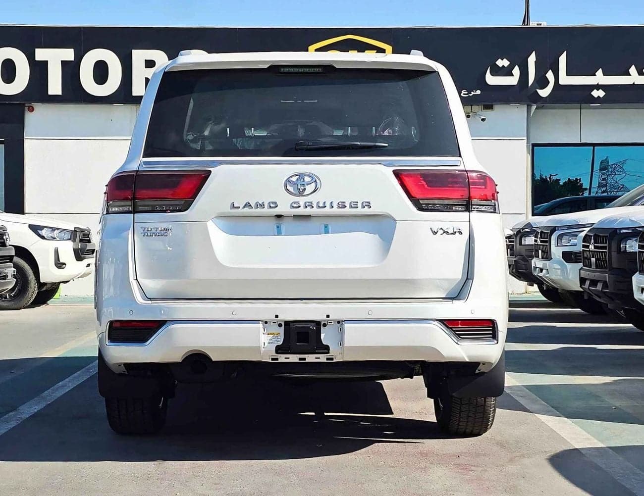 2024 Toyota Land Cruiser thumbnail 4