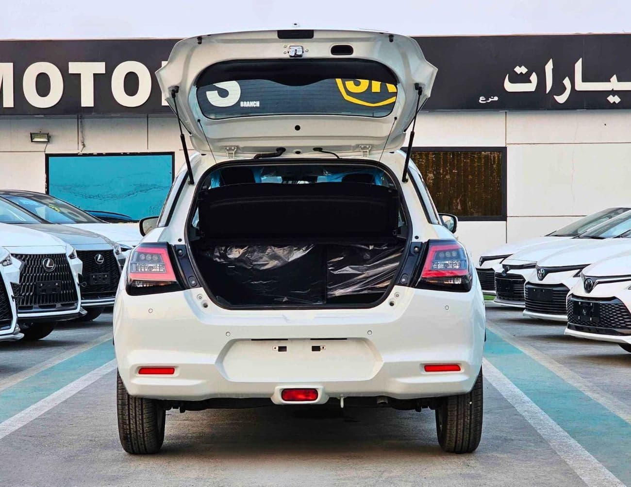 2026 Suzuki Swift GLX thumbnail 5