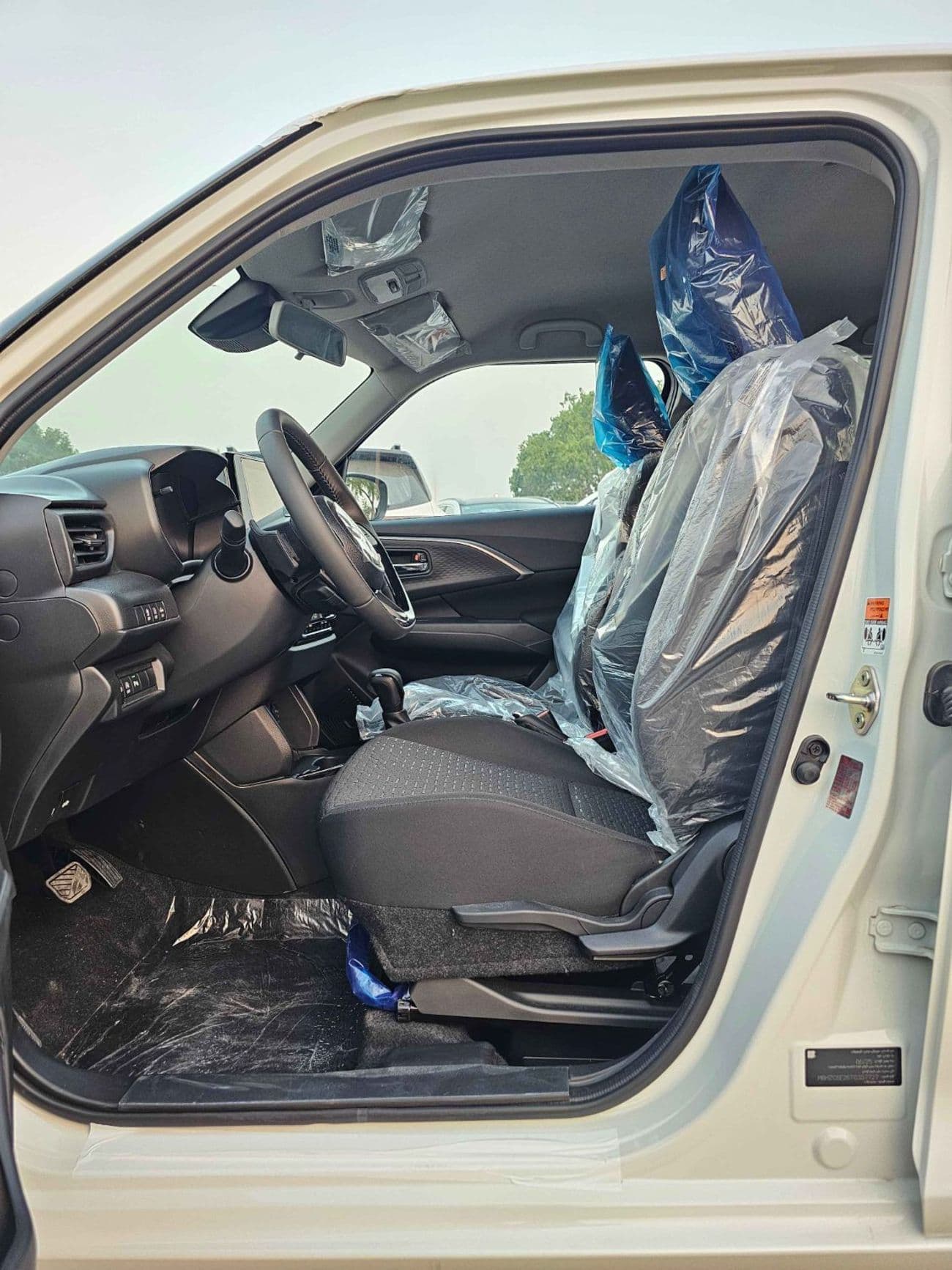 2026 Suzuki Swift GLX thumbnail 9