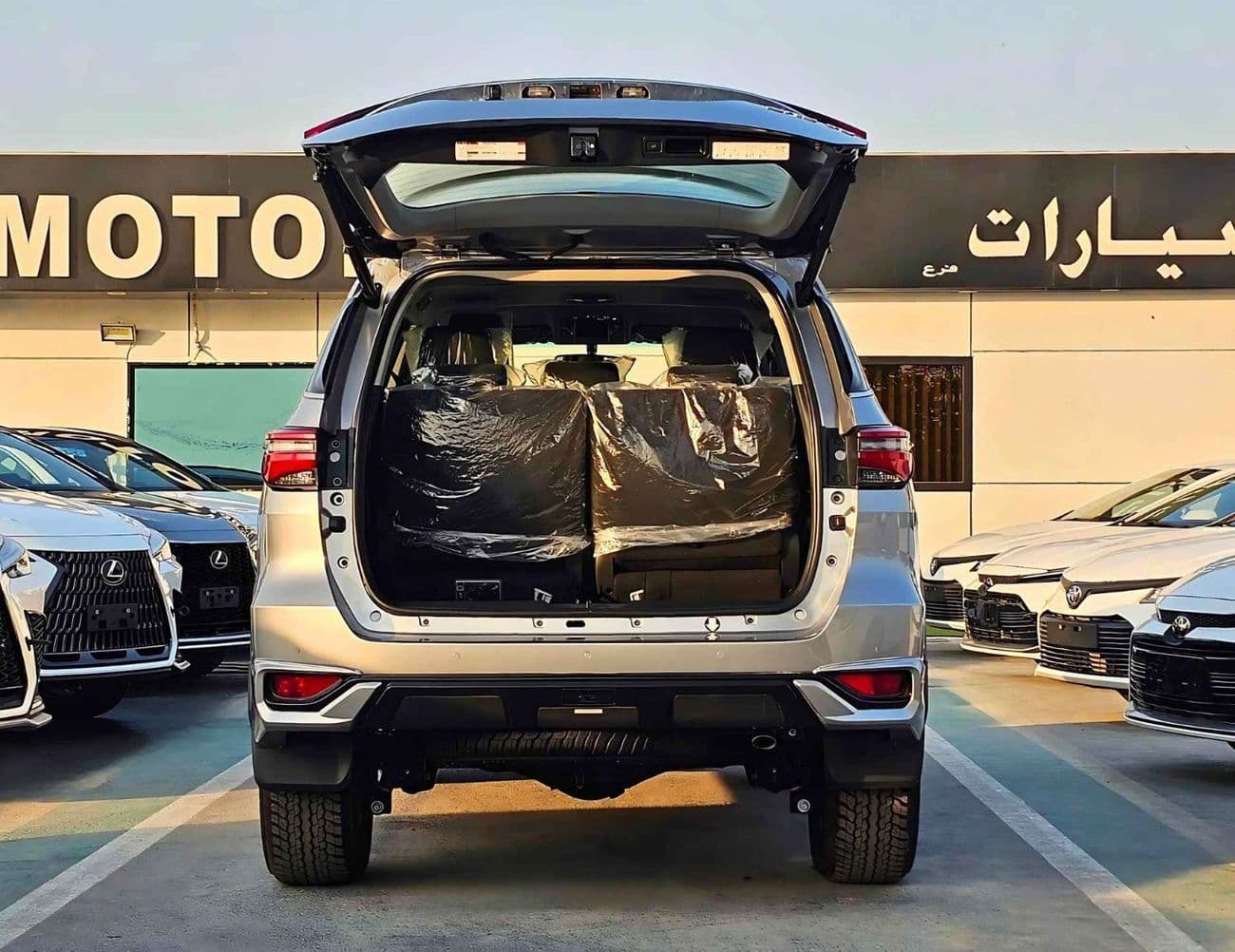 2026 Toyota Fortuner VXR thumbnail 6