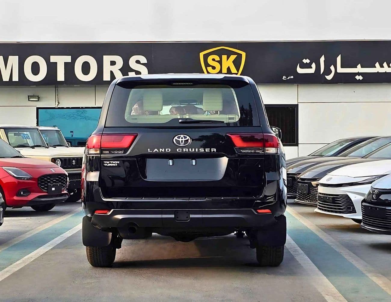2024 Toyota Land Cruiser GXR thumbnail 4