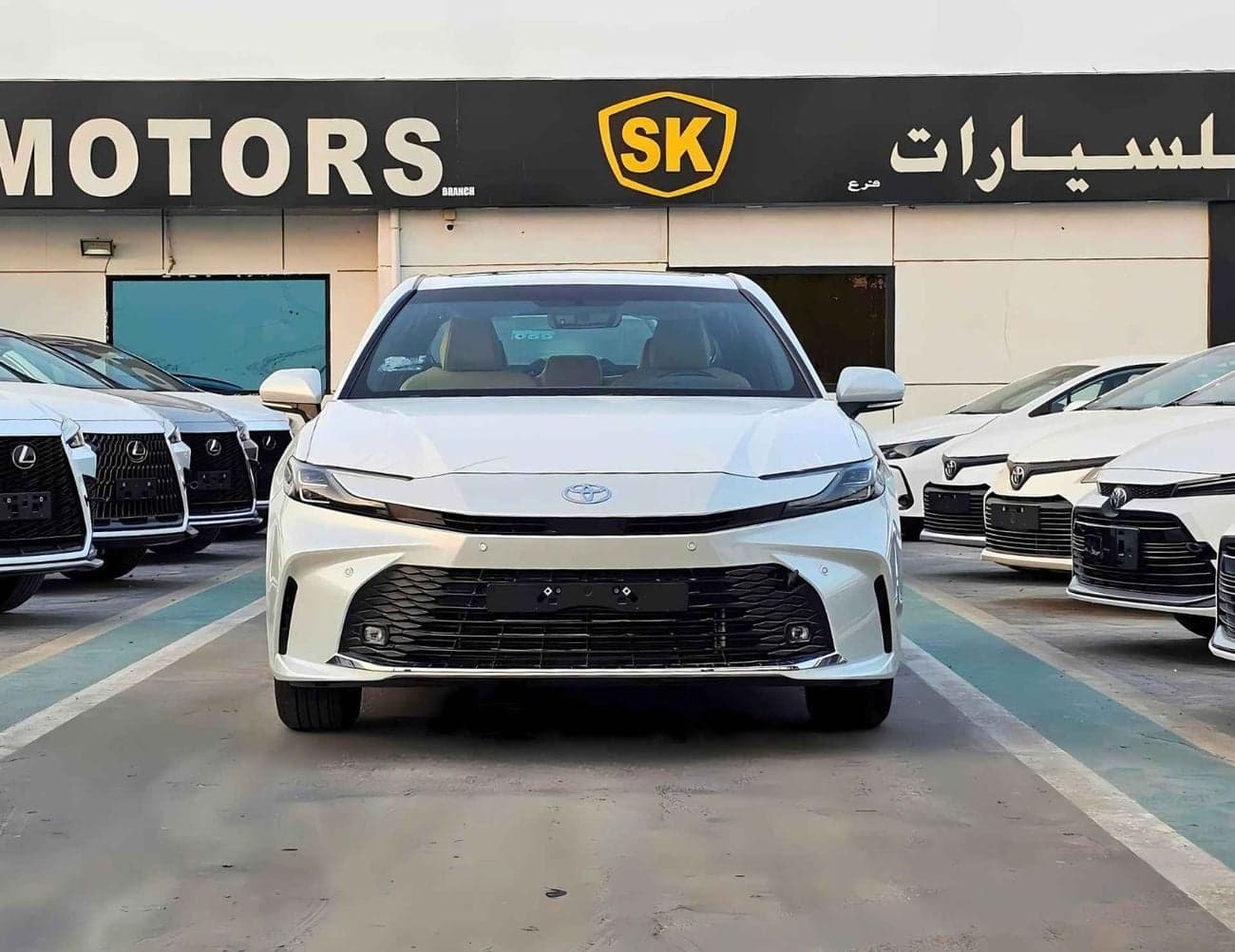2025 Toyota Camry GLE