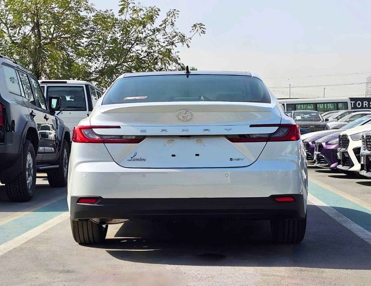 2026 Toyota Camry LIMITED HEV thumbnail 4