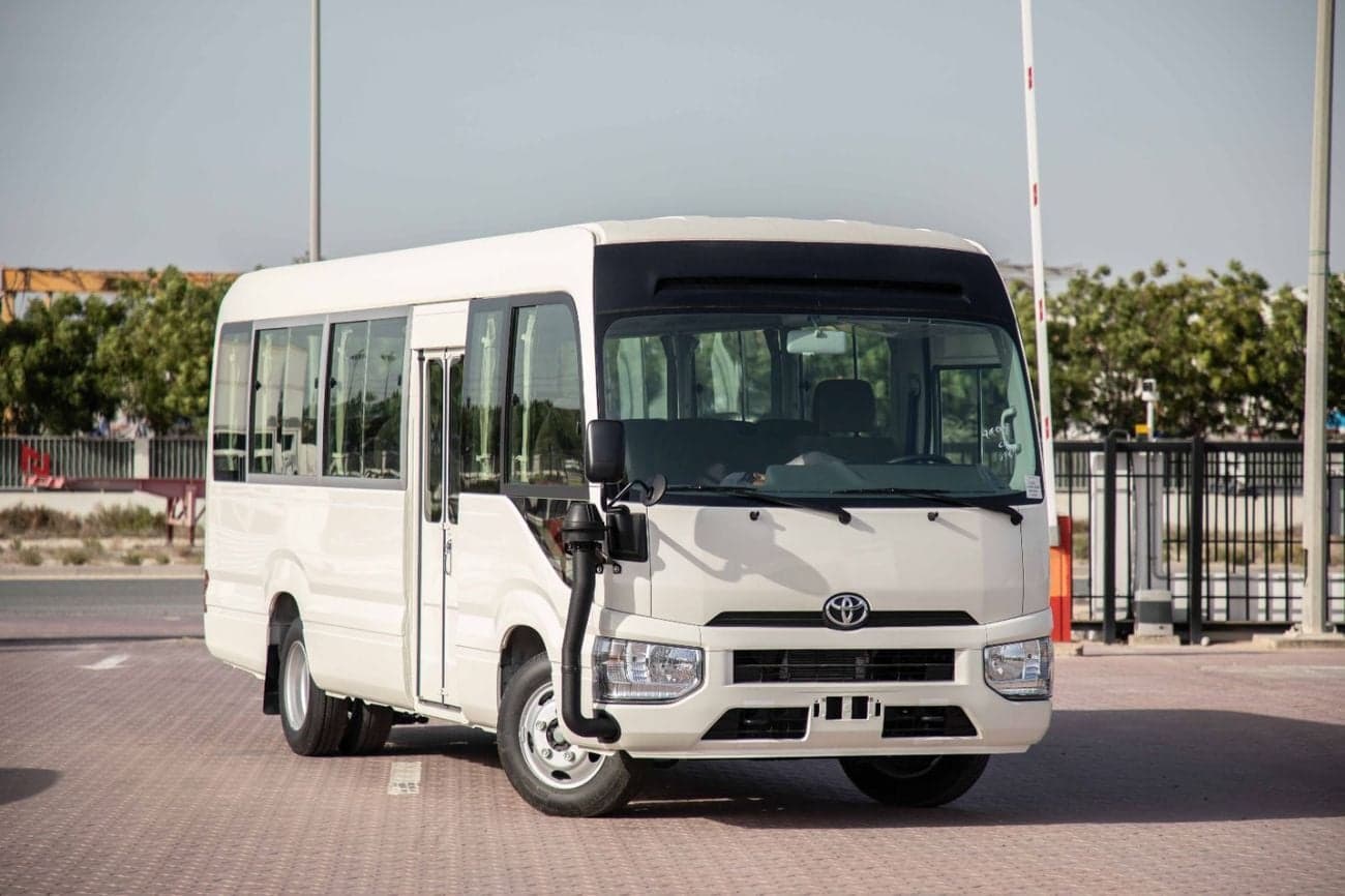 2025 Toyota Coaster 2.7L PETROL 23 SEATER thumbnail 9