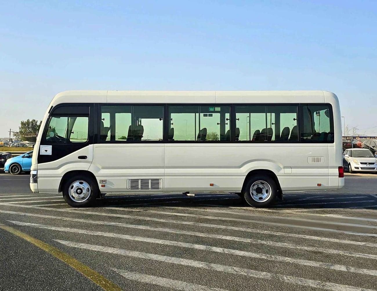2025 Toyota Coaster 2.8L V4 Diesel Automatic 23 Seater thumbnail 3