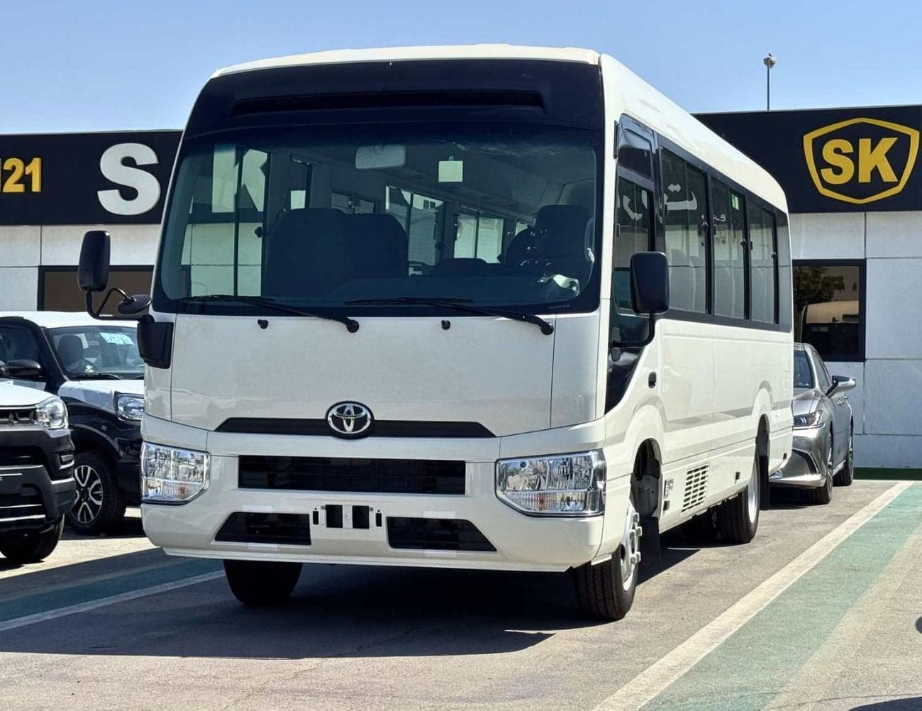 2026 Toyota Coaster 4.2L V6 Diesel Manual 23 Seater thumbnail 2