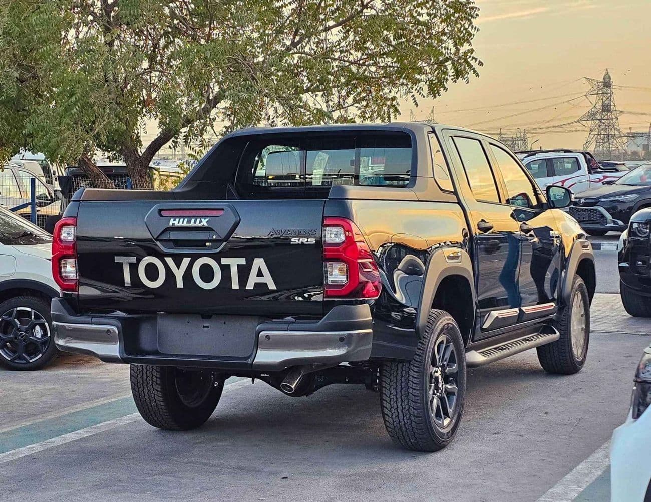 2026 Toyota Hilux thumbnail 6