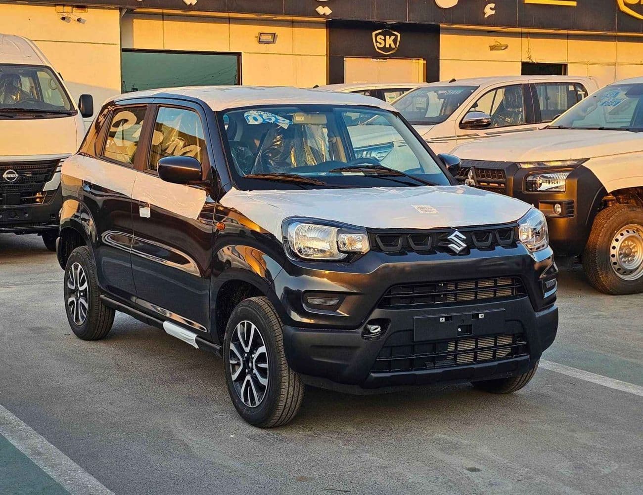 2026 Suzuki S Presso STANDARD thumbnail 3