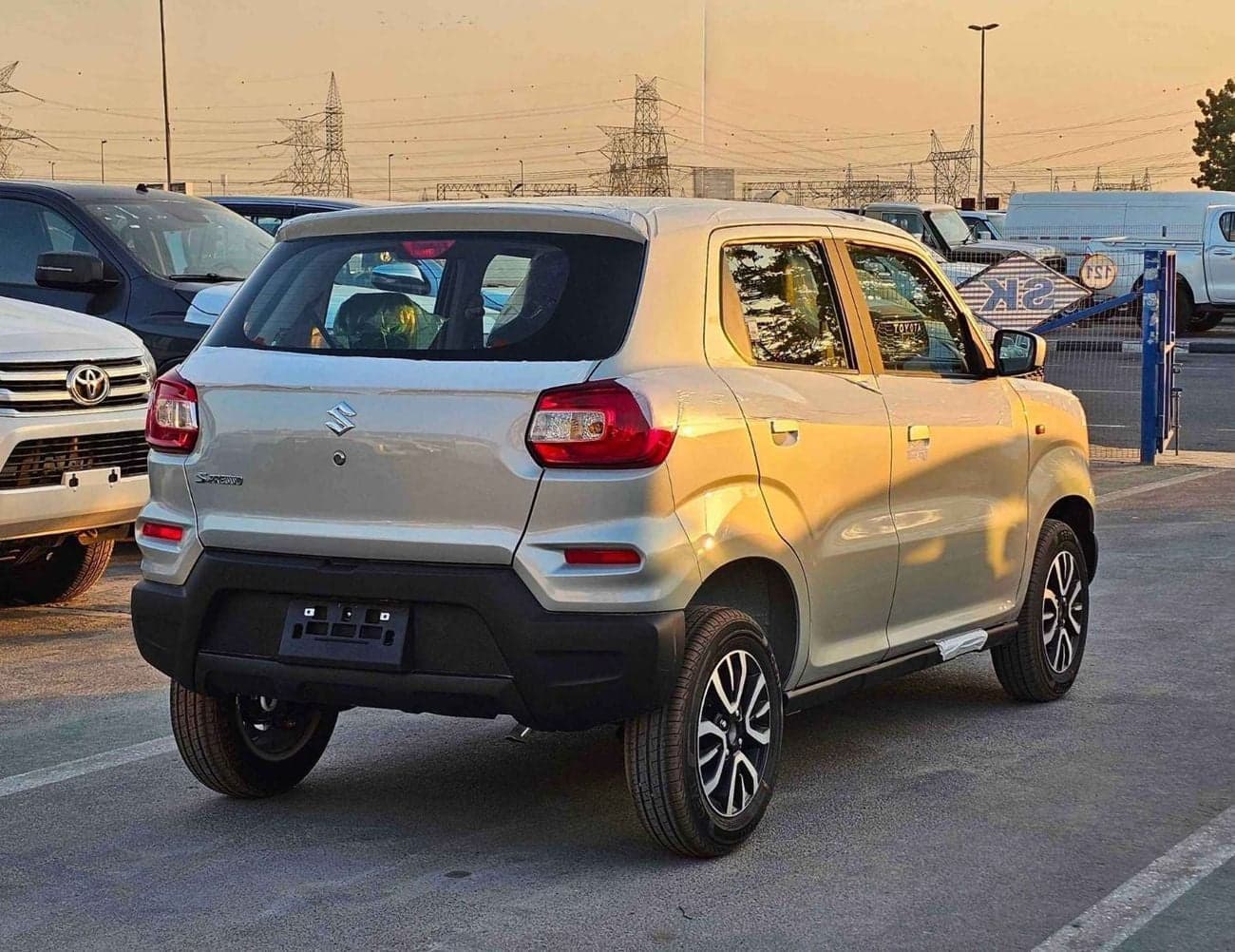 2026 Suzuki S Presso STANDARD thumbnail 5