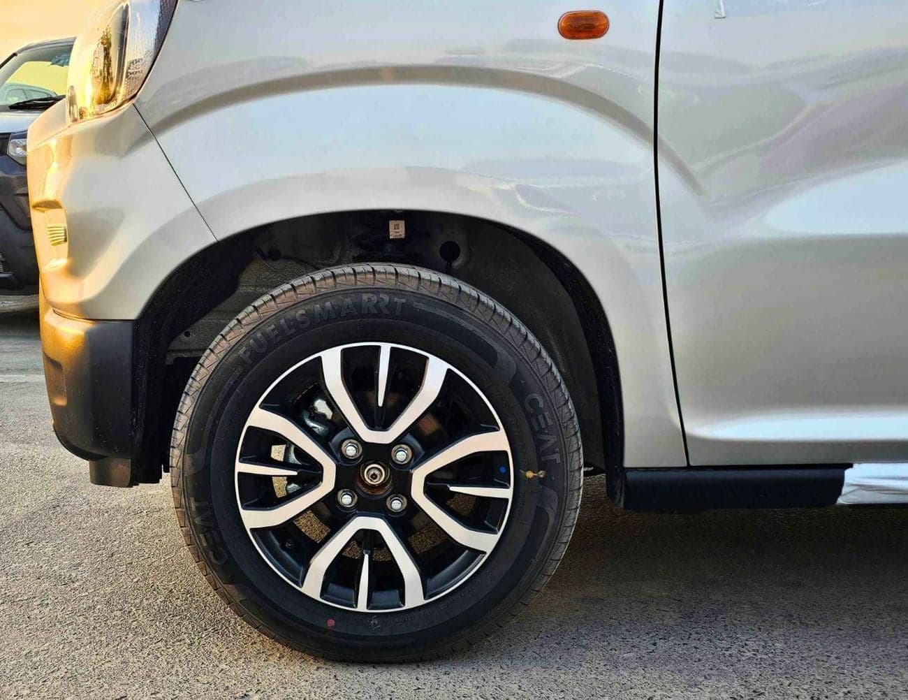 2026 Suzuki S Presso STANDARD thumbnail 9