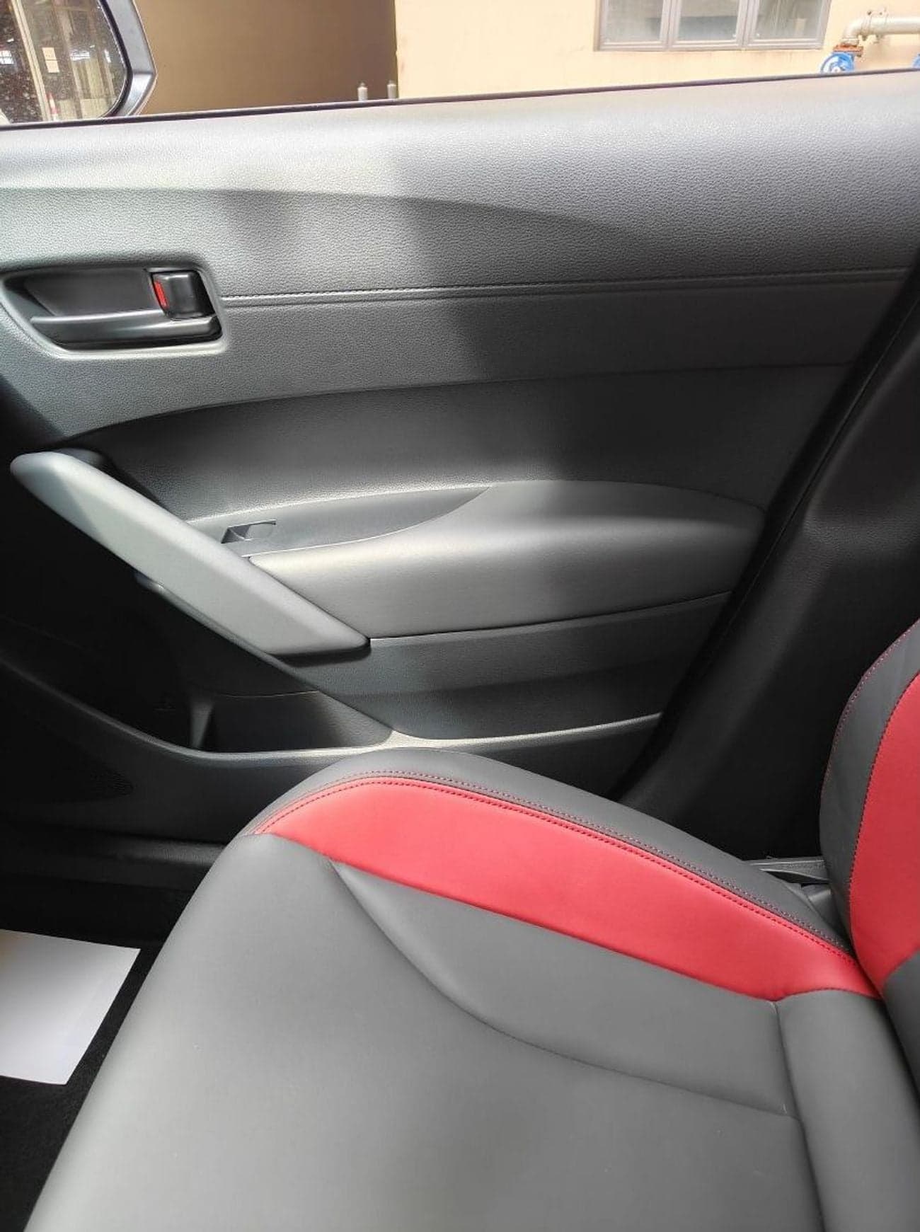 2025 Toyota Frontlander Luxury thumbnail 10