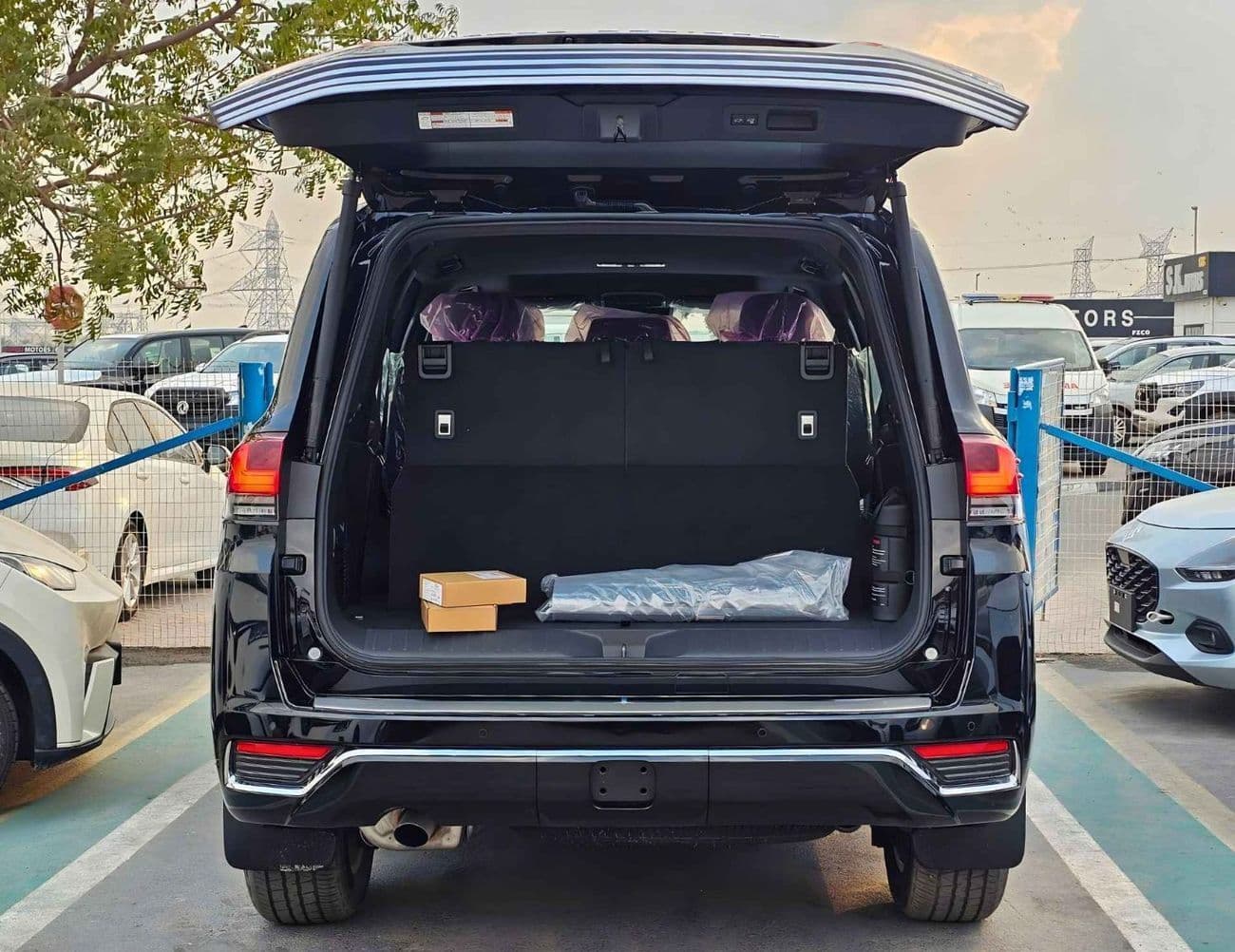 2026 Toyota Land Cruiser VXR thumbnail 7