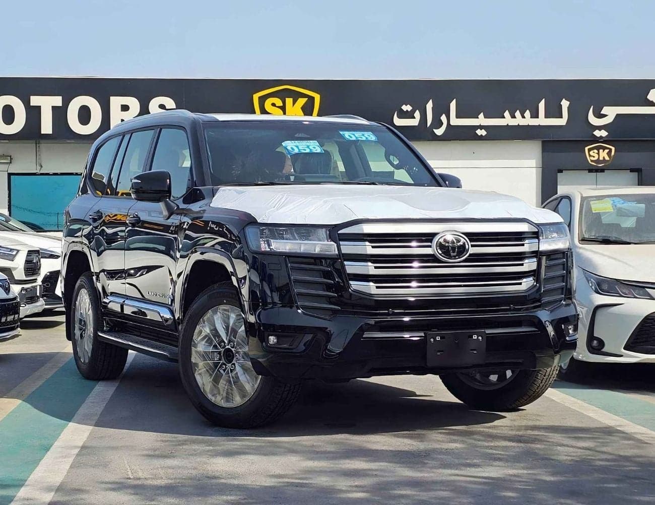 2026 Toyota Land Cruiser GXR thumbnail 2