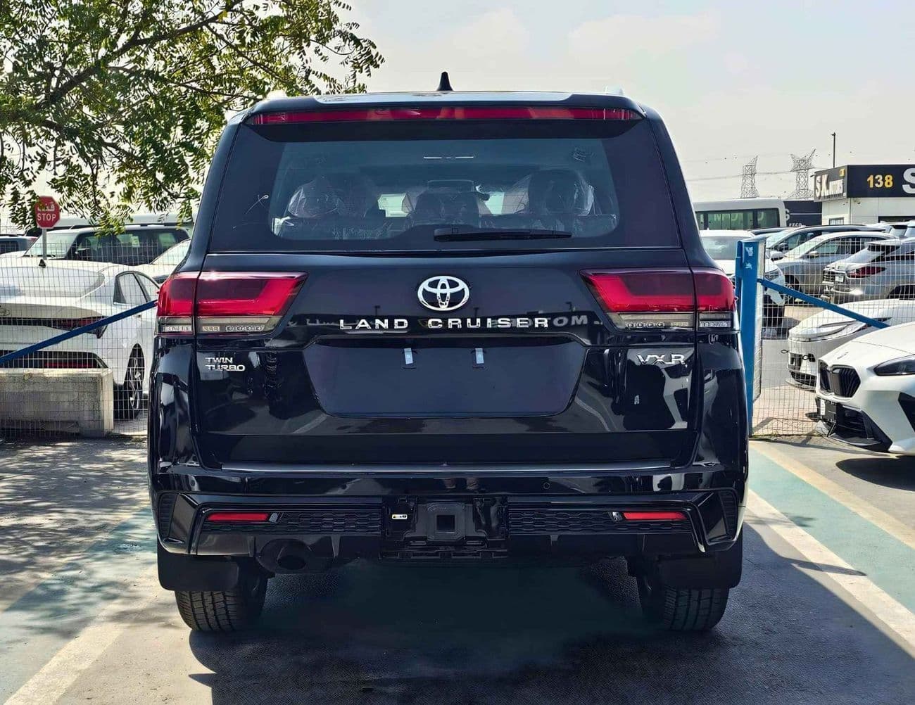 2026 Toyota Land Cruiser VXR thumbnail 4
