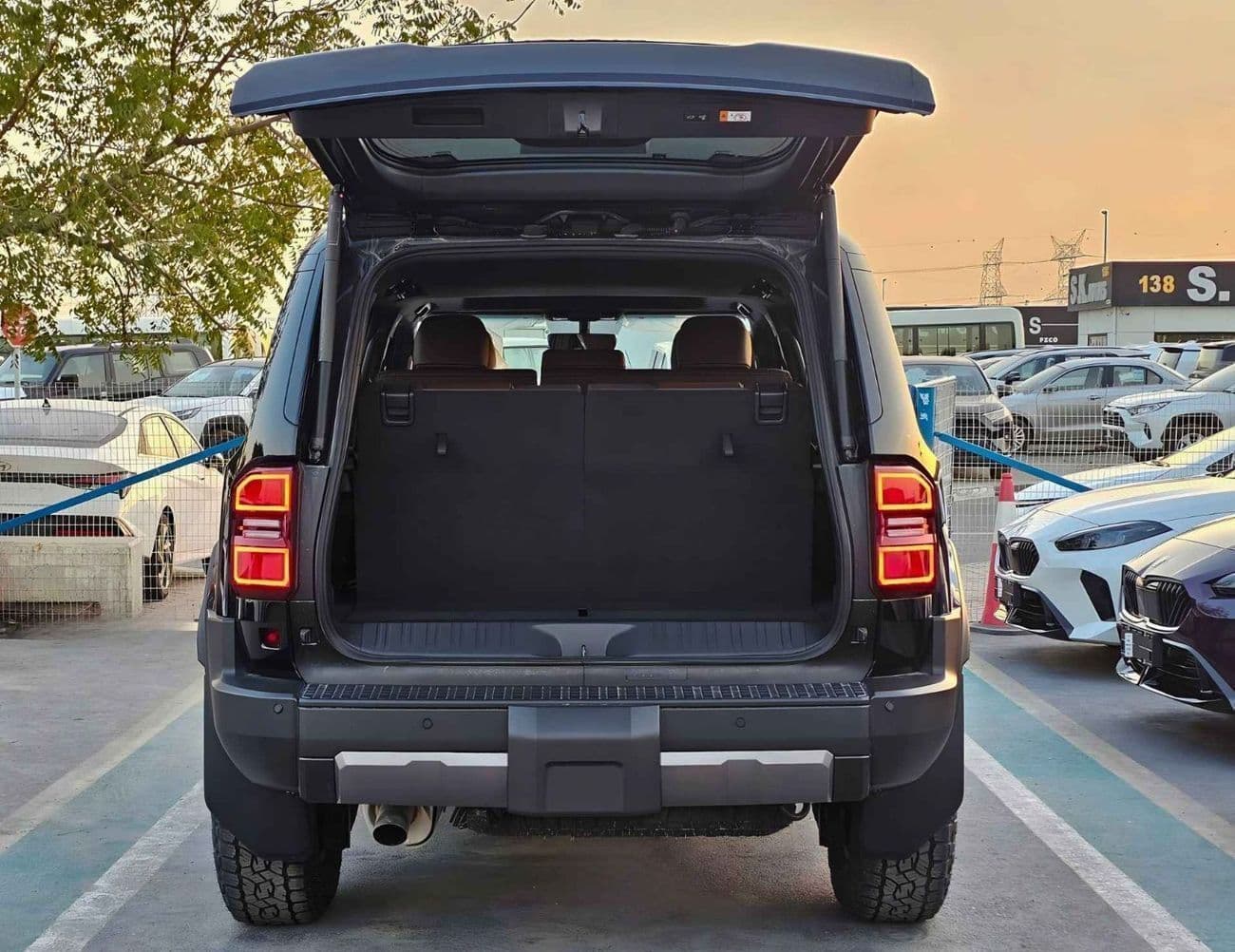 2026 Toyota Prado VXR thumbnail 7