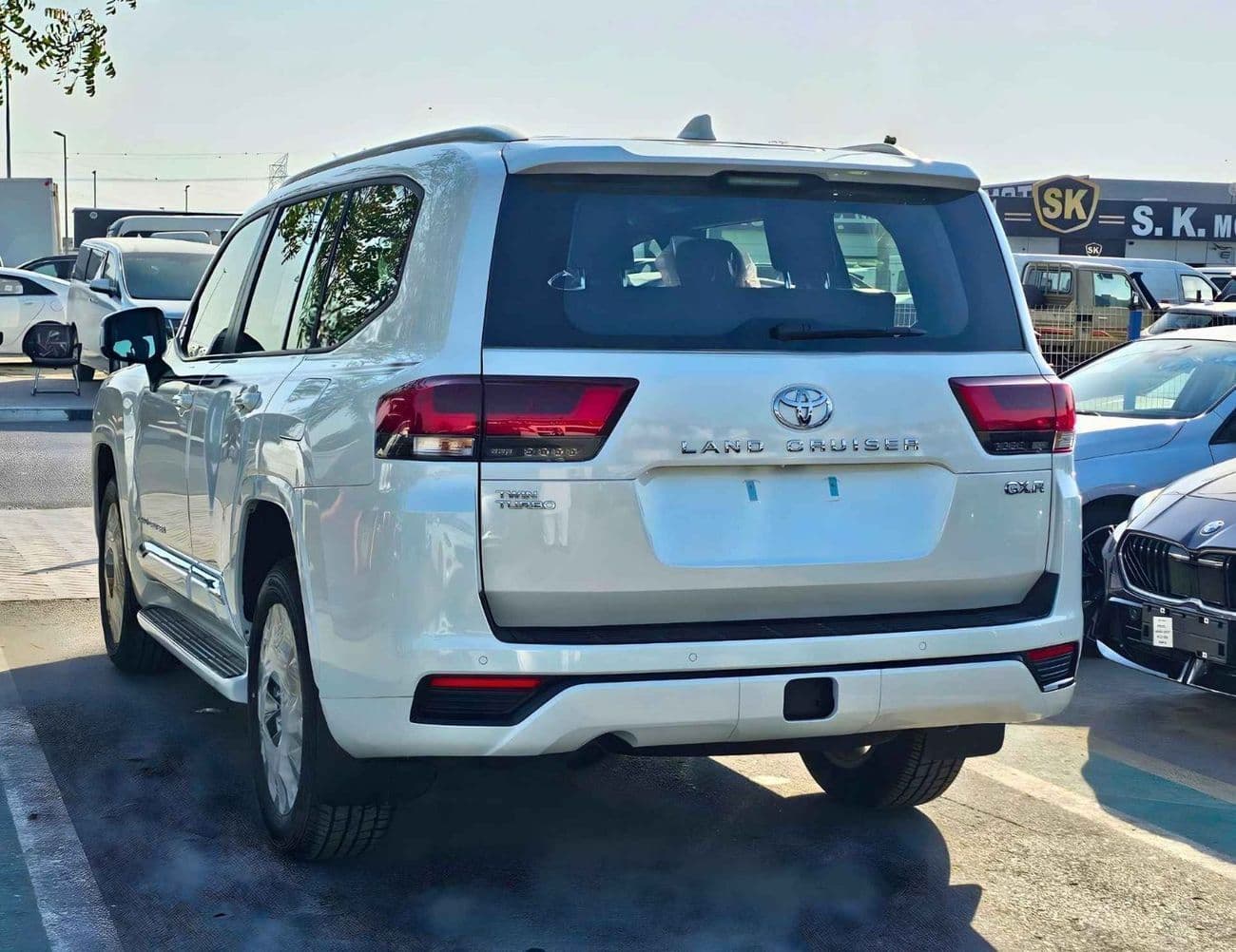 2026 Toyota Land Cruiser GXR thumbnail 6