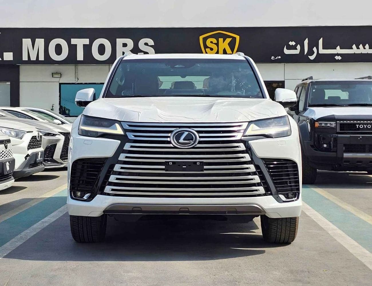 2026 Lexus LX 500 thumbnail 2