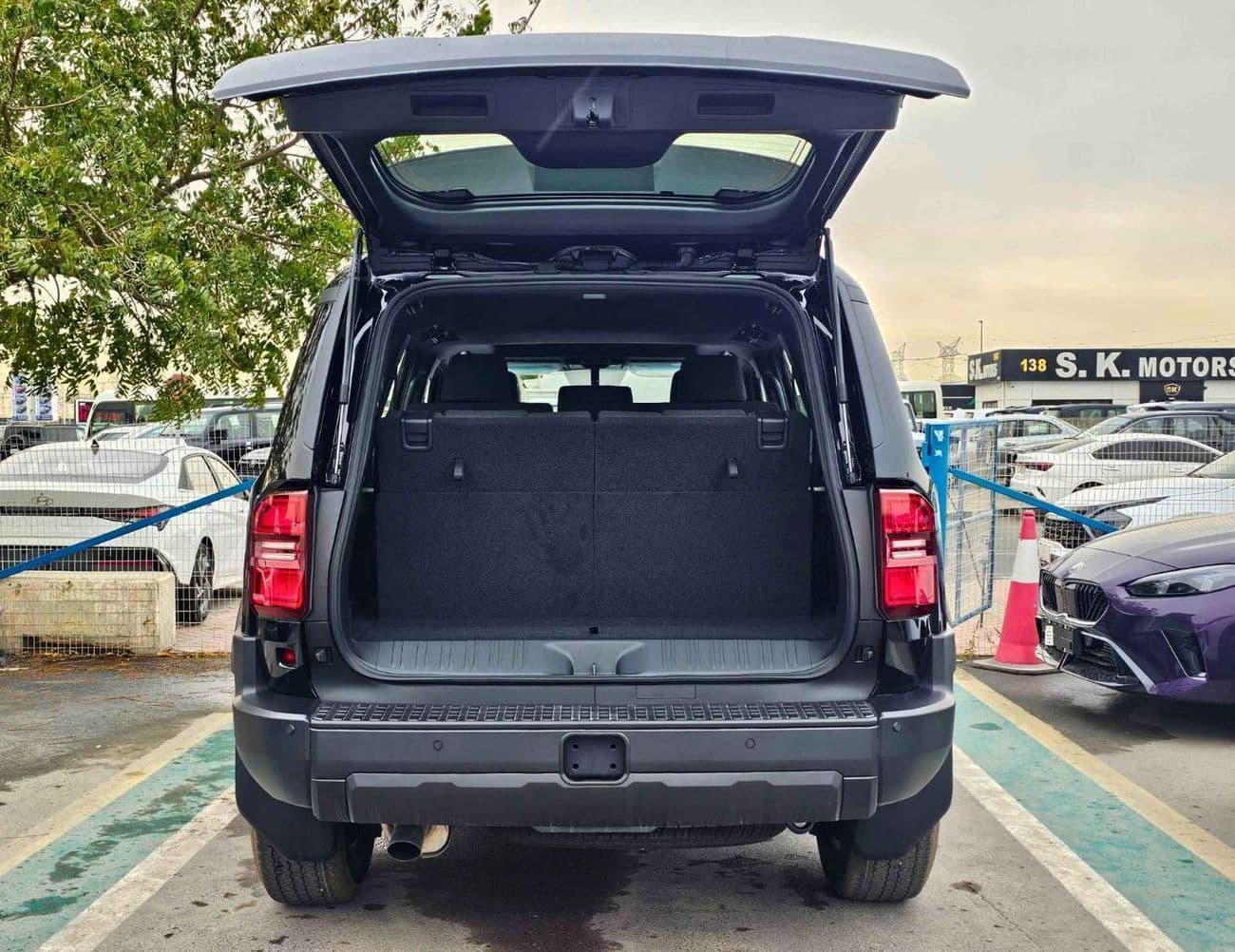 2026 Toyota Prado VXR thumbnail 7