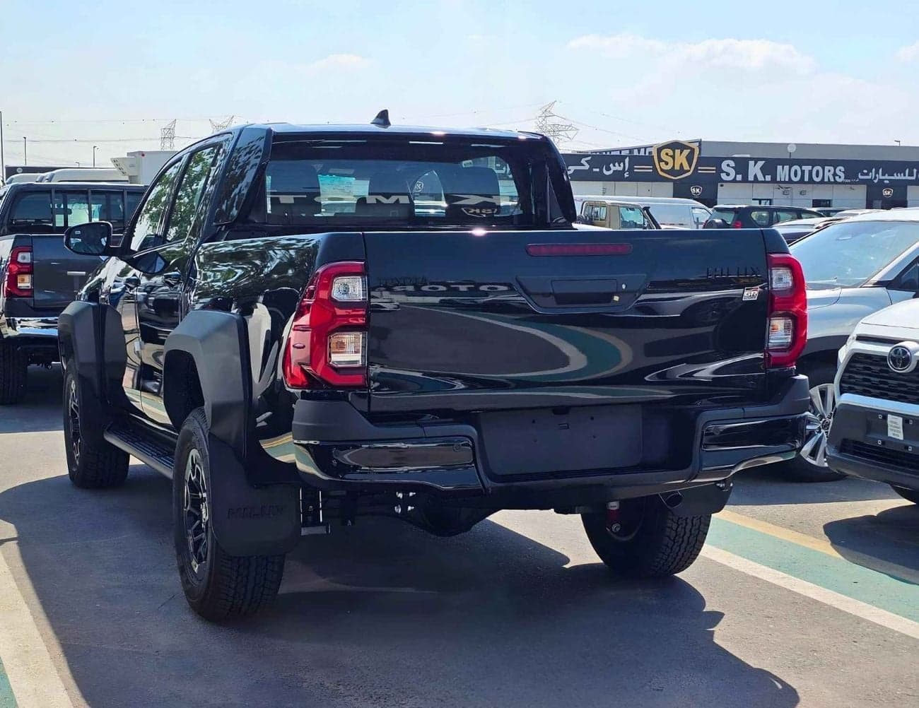 2025 Toyota Hilux GR SPORT thumbnail 6