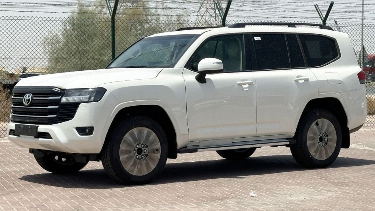 2024 Toyota Land Cruiser GXR thumbnail 2