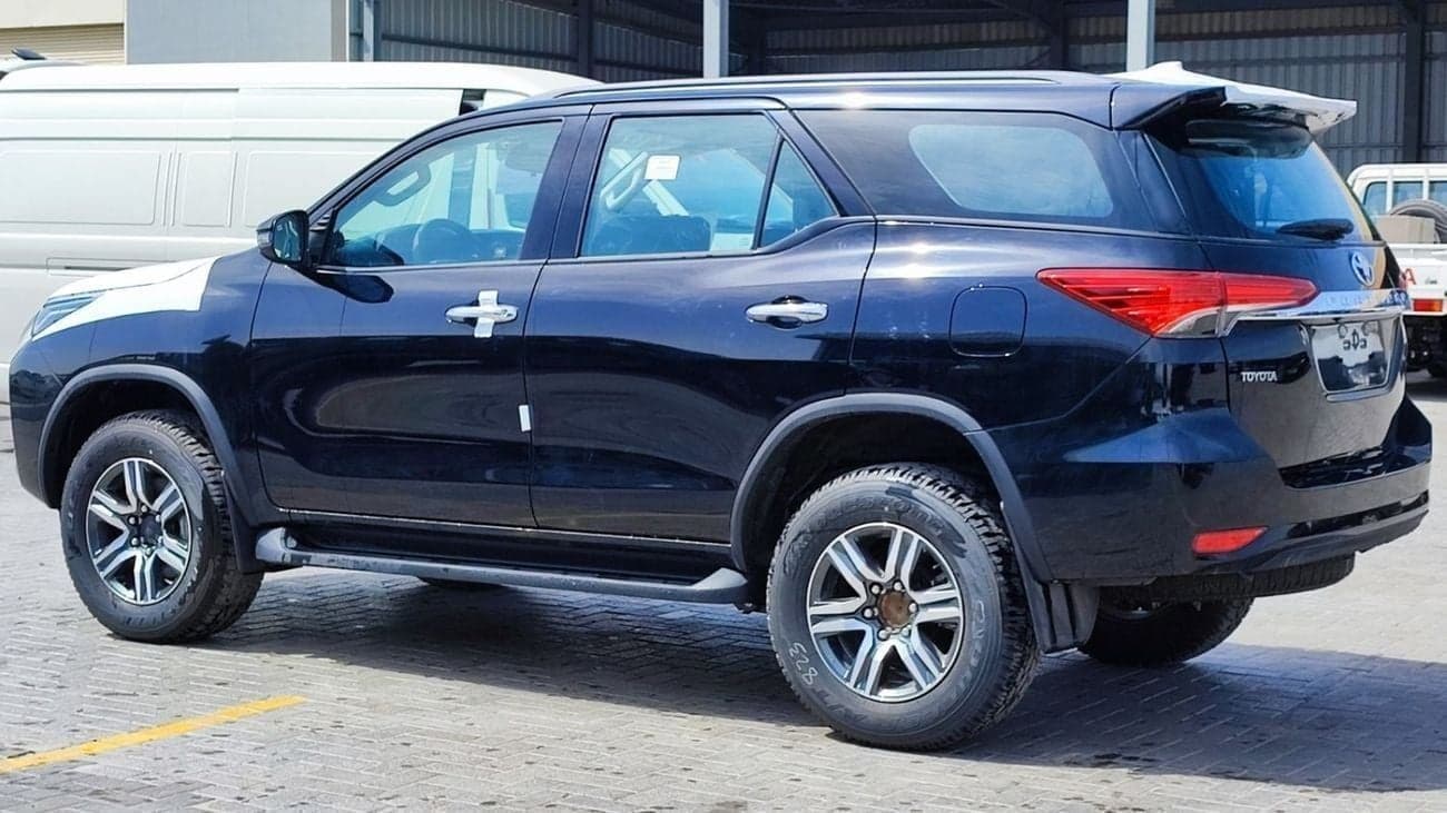2026 Toyota Fortuner EXR thumbnail 4