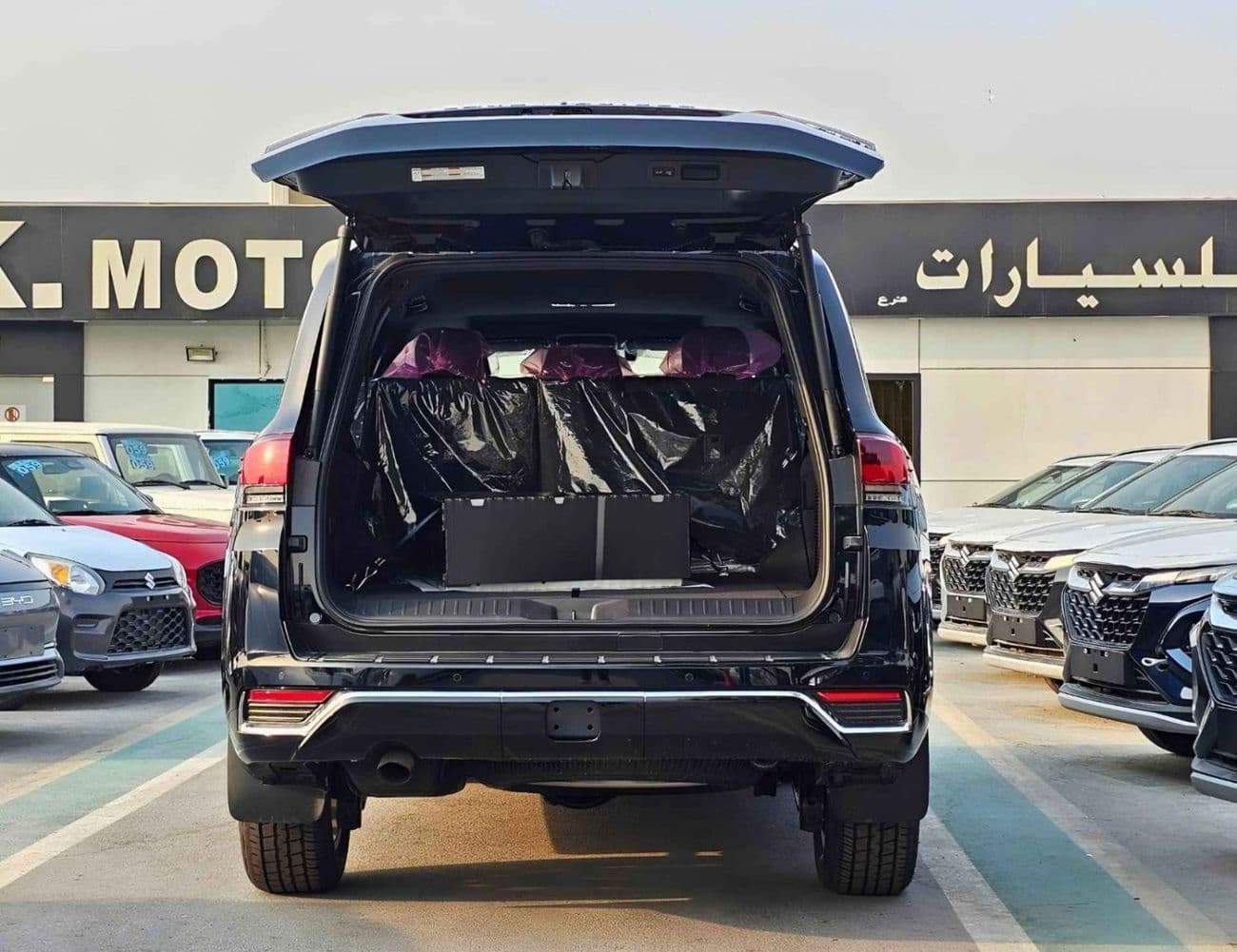 2026 Toyota Land Cruiser VXR thumbnail 5