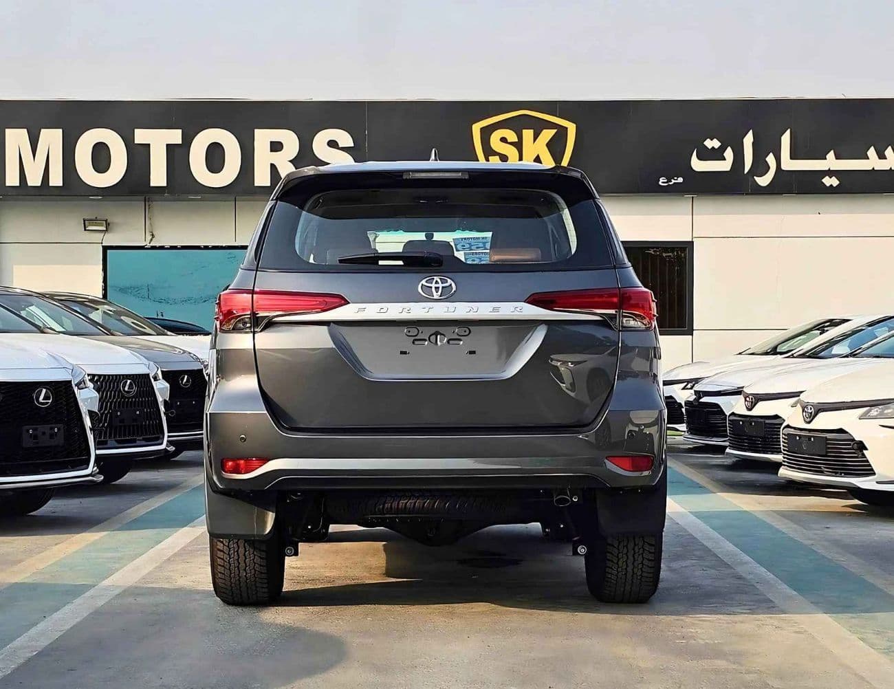 2025 Toyota Fortuner thumbnail 5