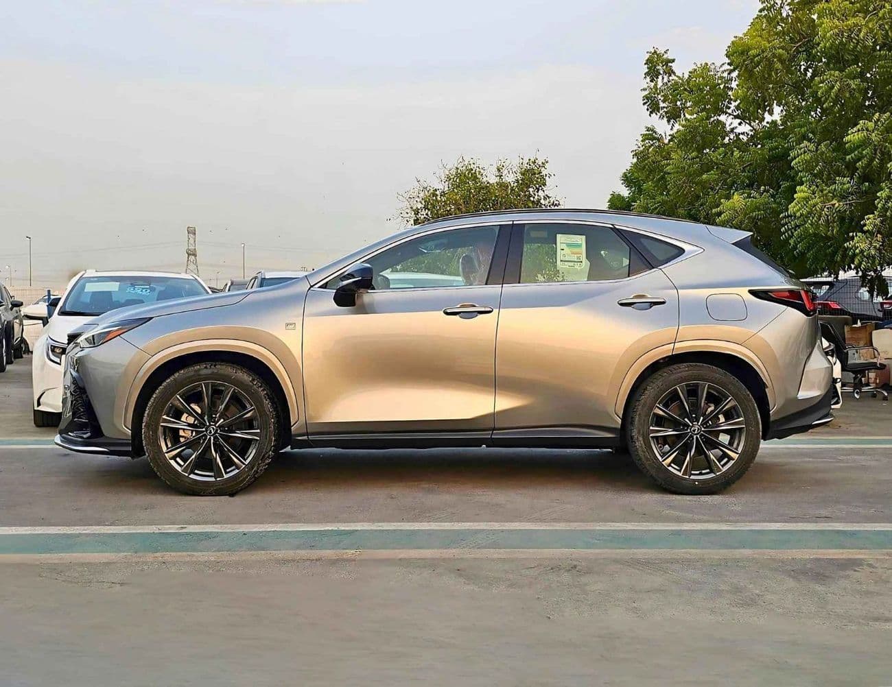 2024 Lexus NX350 F SPORT thumbnail 3
