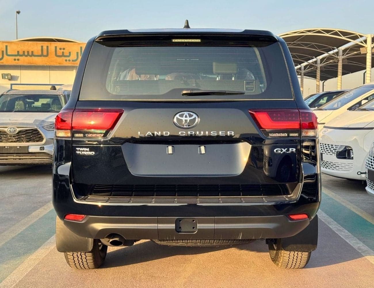 2026 Toyota Land Cruiser GXR thumbnail 3