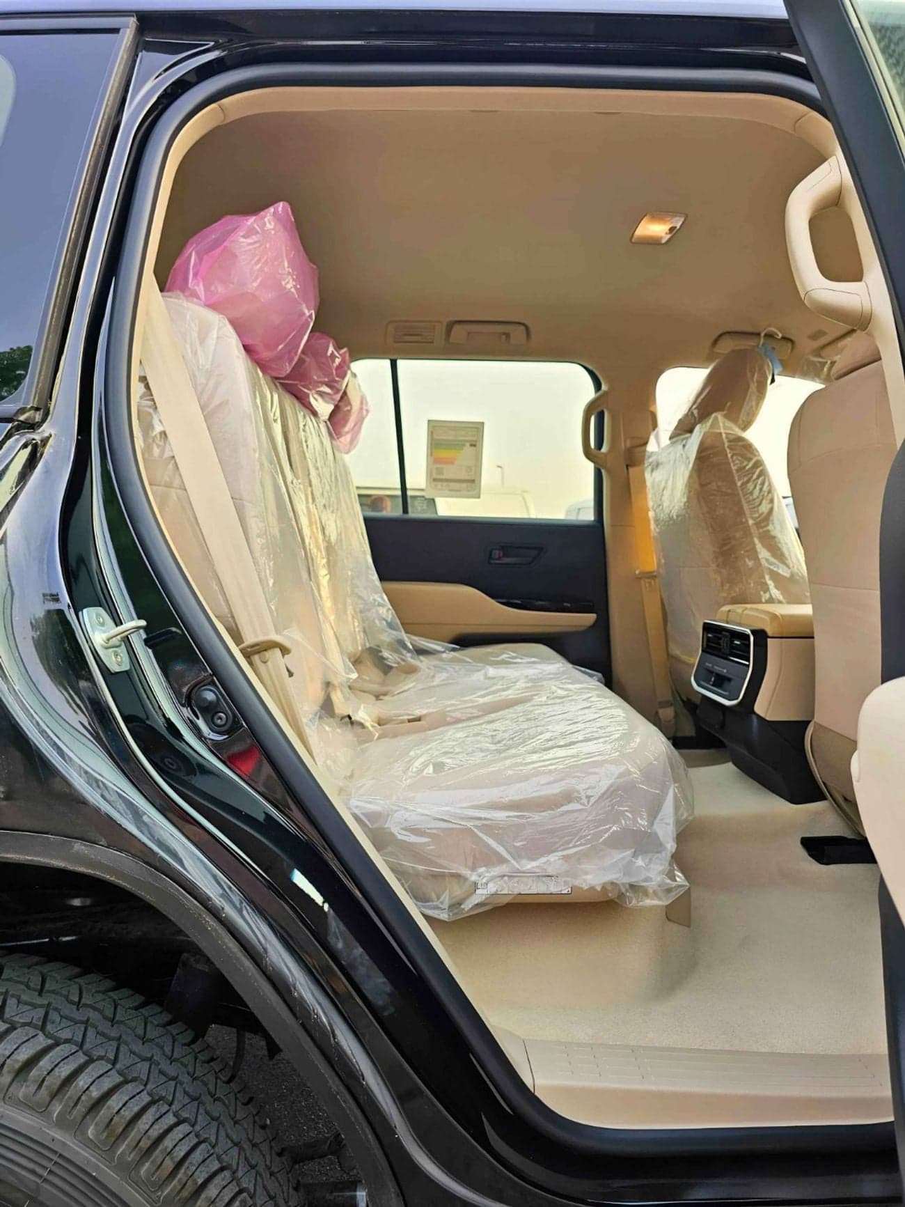 2024 Toyota Land Cruiser GXR thumbnail 10