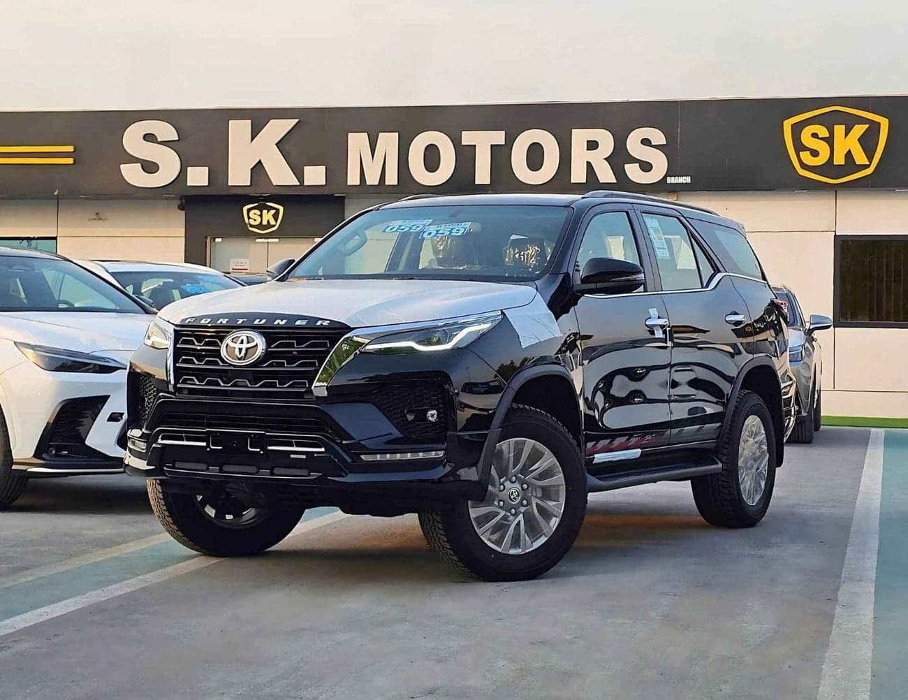2025 Toyota Fortuner VXR
