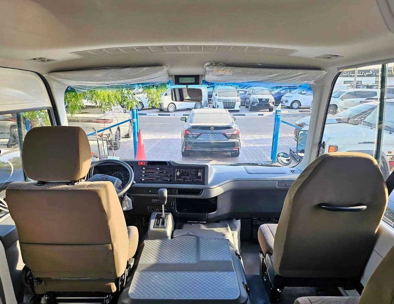 2025 Toyota Coaster thumbnail 8