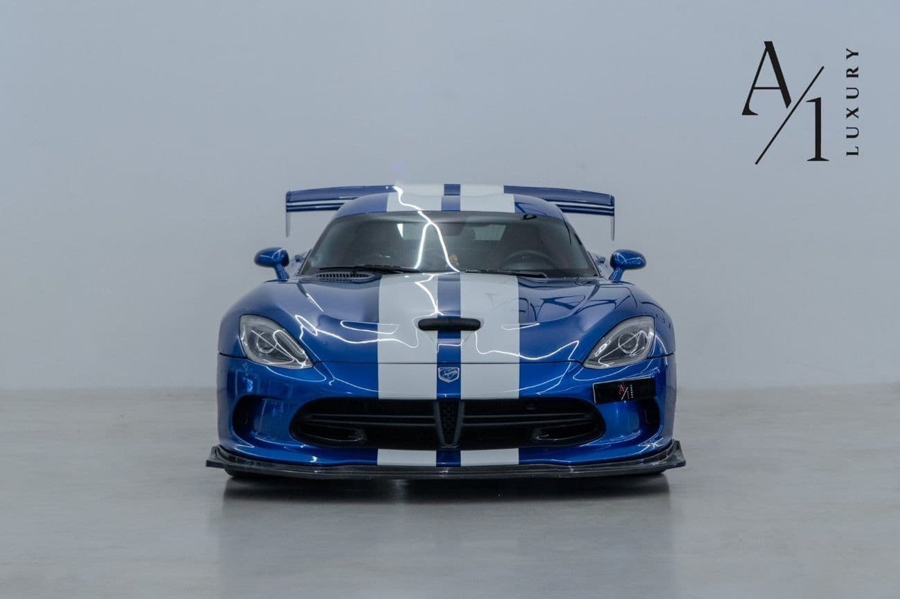 2013 Dodge Viper GTS thumbnail 2
