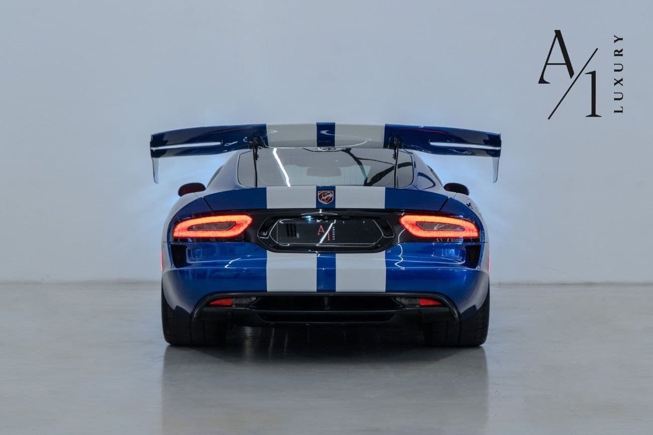 2013 Dodge Viper GTS thumbnail 5