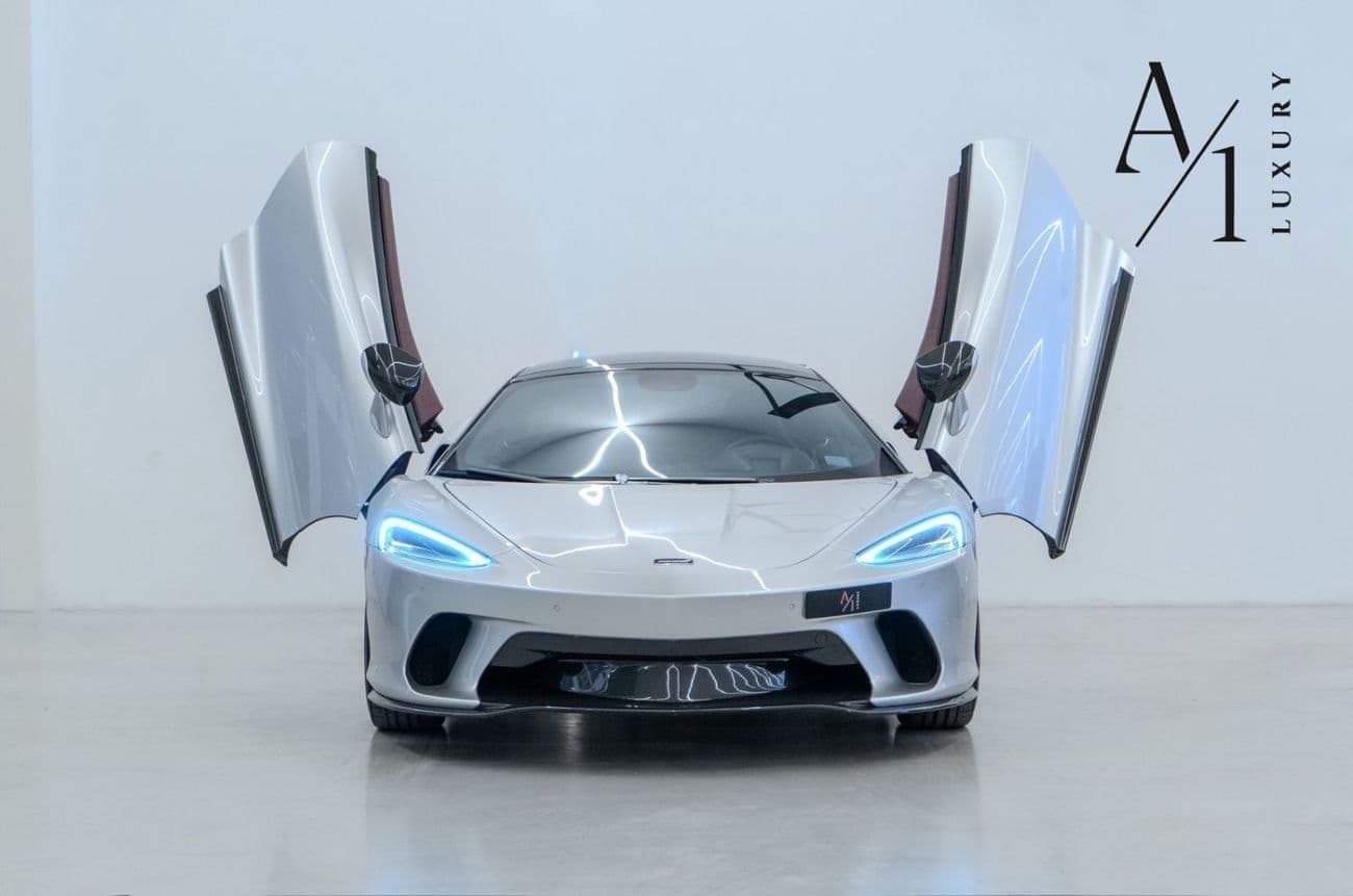 2022 McLaren GT STANDARD thumbnail 3
