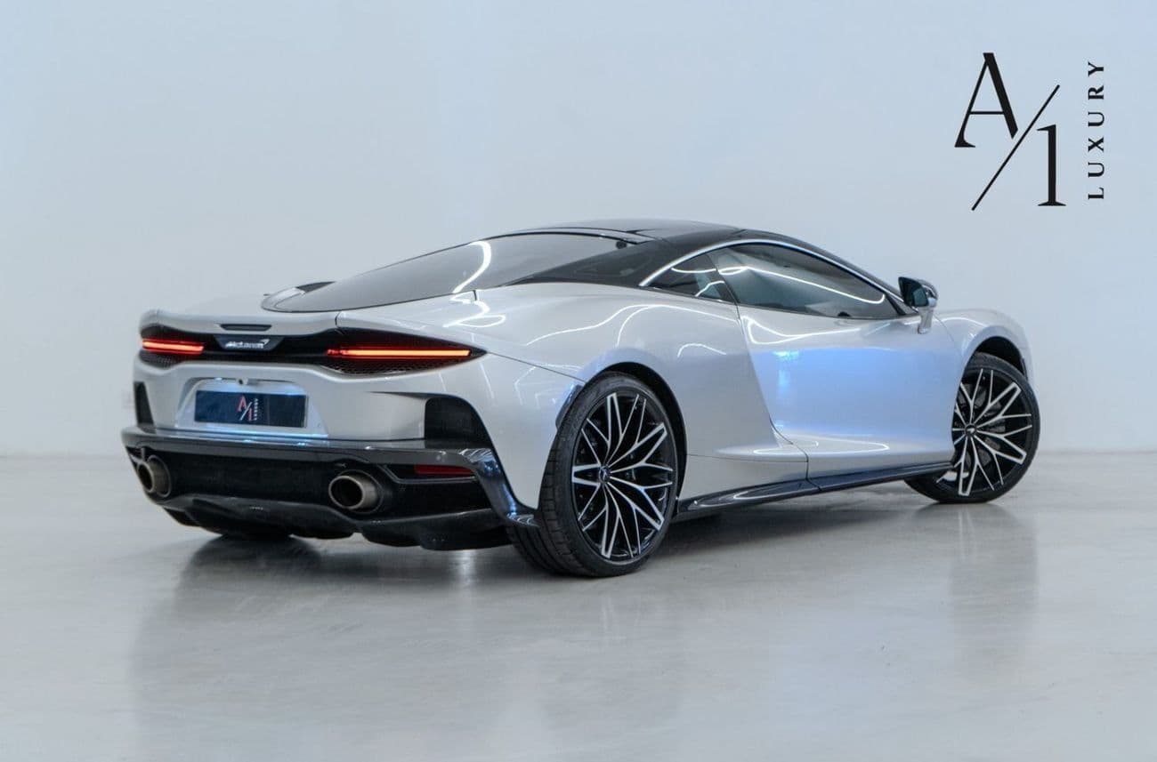 2022 McLaren GT STANDARD thumbnail 4