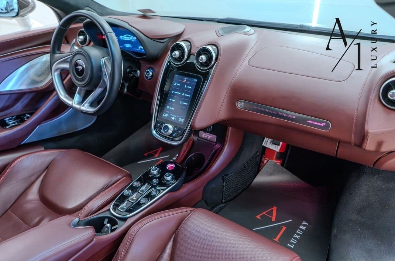 2022 McLaren GT STANDARD thumbnail 7