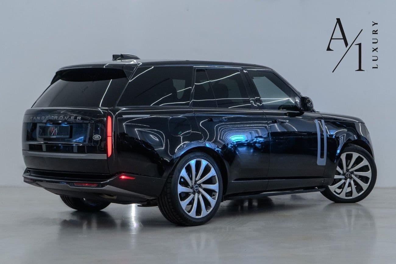 2023 Land Rover Range Rover AUTOBIOGRAPHY P530 thumbnail 3
