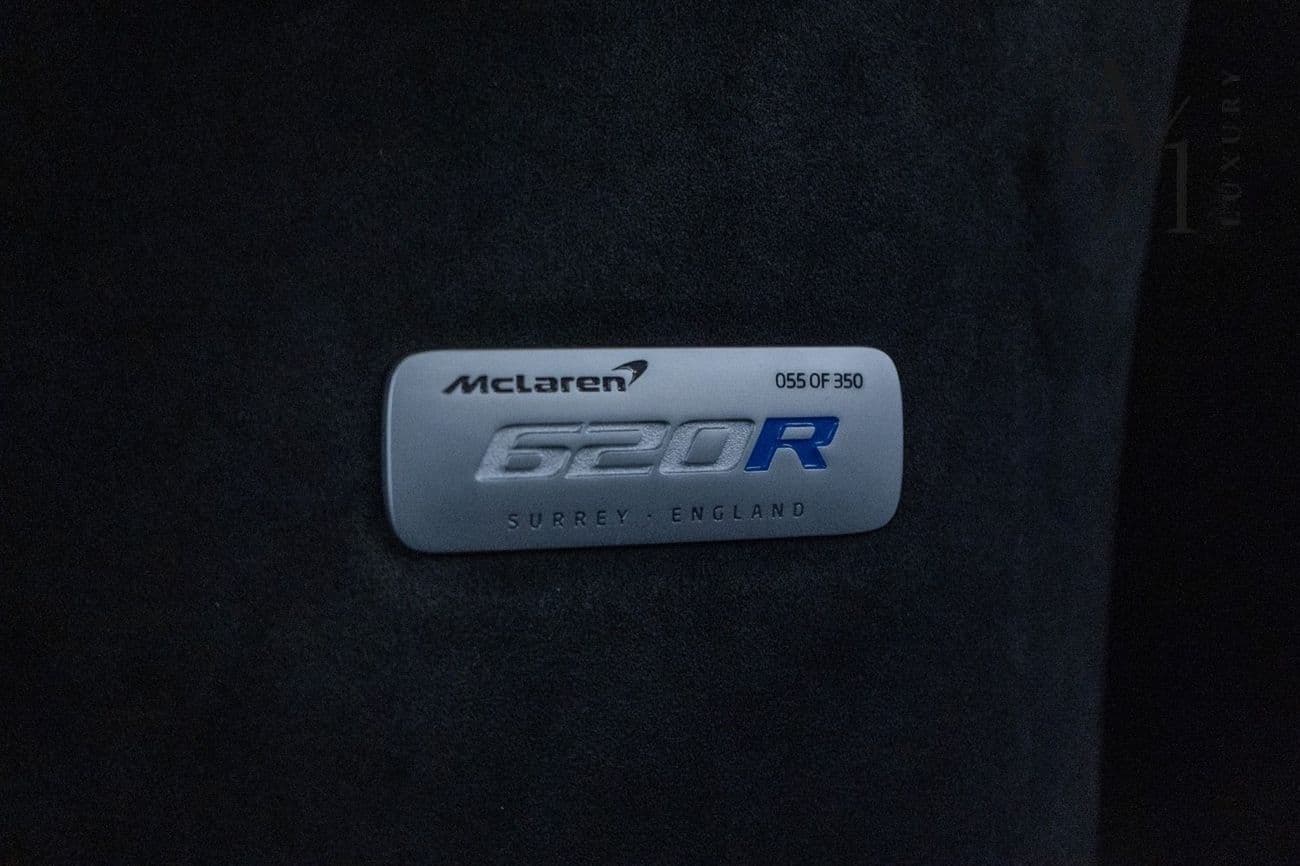 2020 McLaren 620R STANDARD thumbnail 4