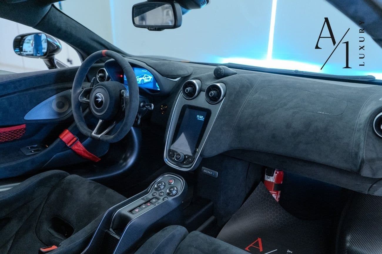 2020 McLaren 620R STANDARD thumbnail 8