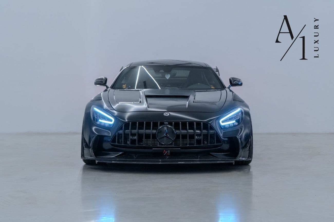 2022 Mercedes Benz AMG GTR thumbnail 2