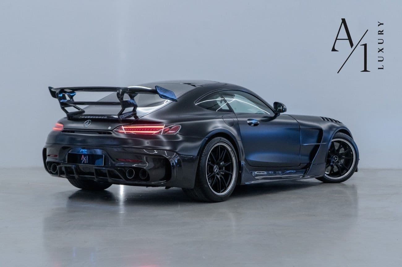 2022 Mercedes Benz AMG GTR thumbnail 3