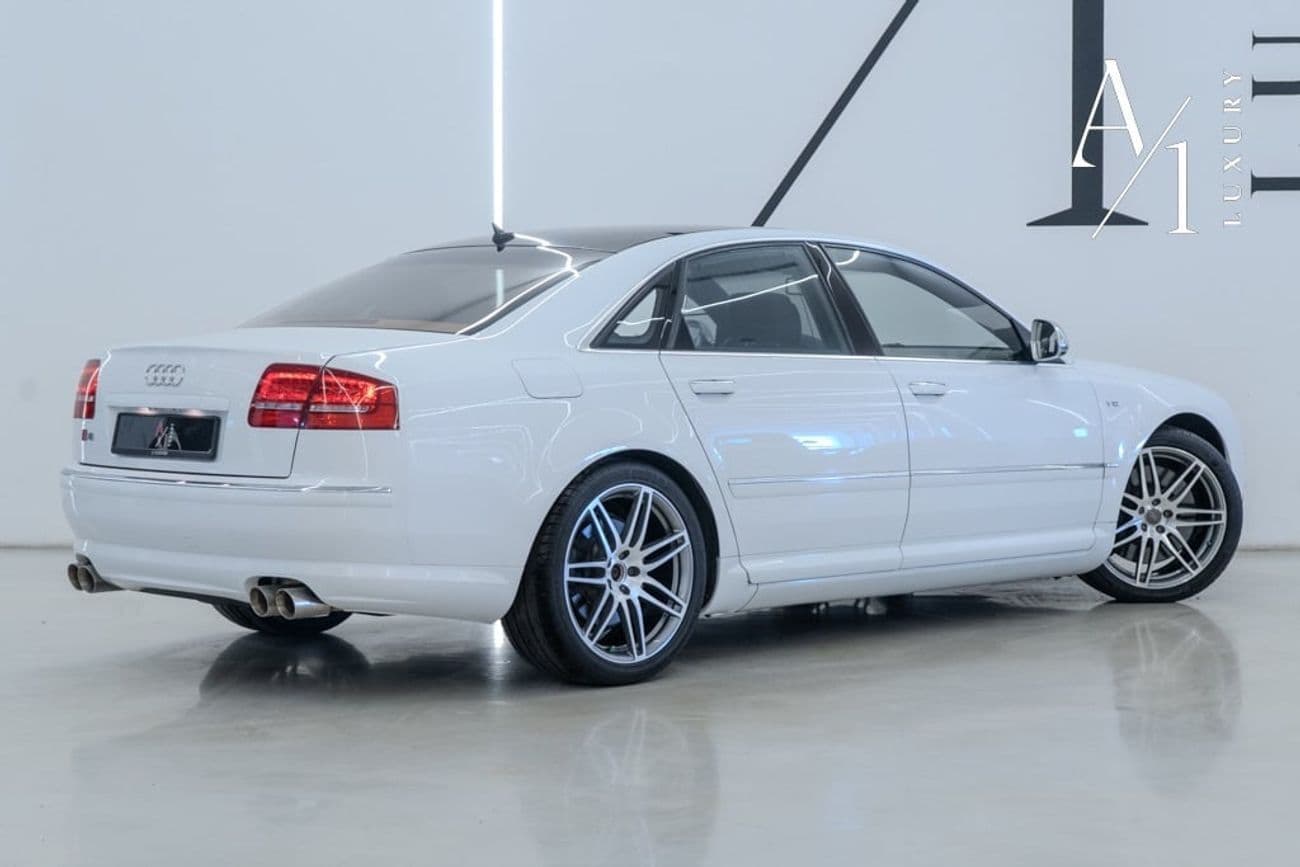 2009 Audi S8 TOP thumbnail 3