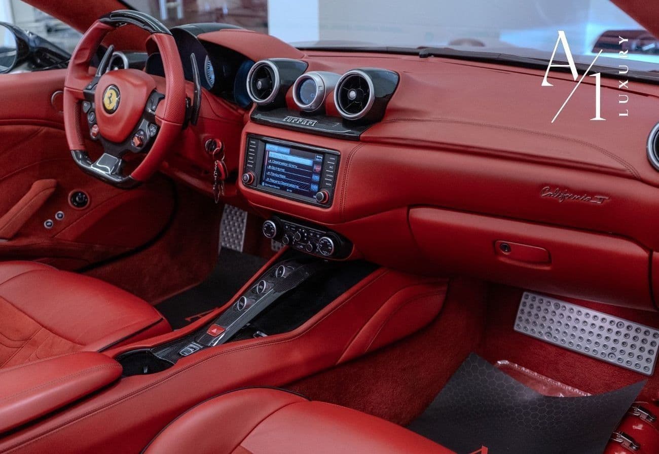 2016 Ferrari California T thumbnail 7