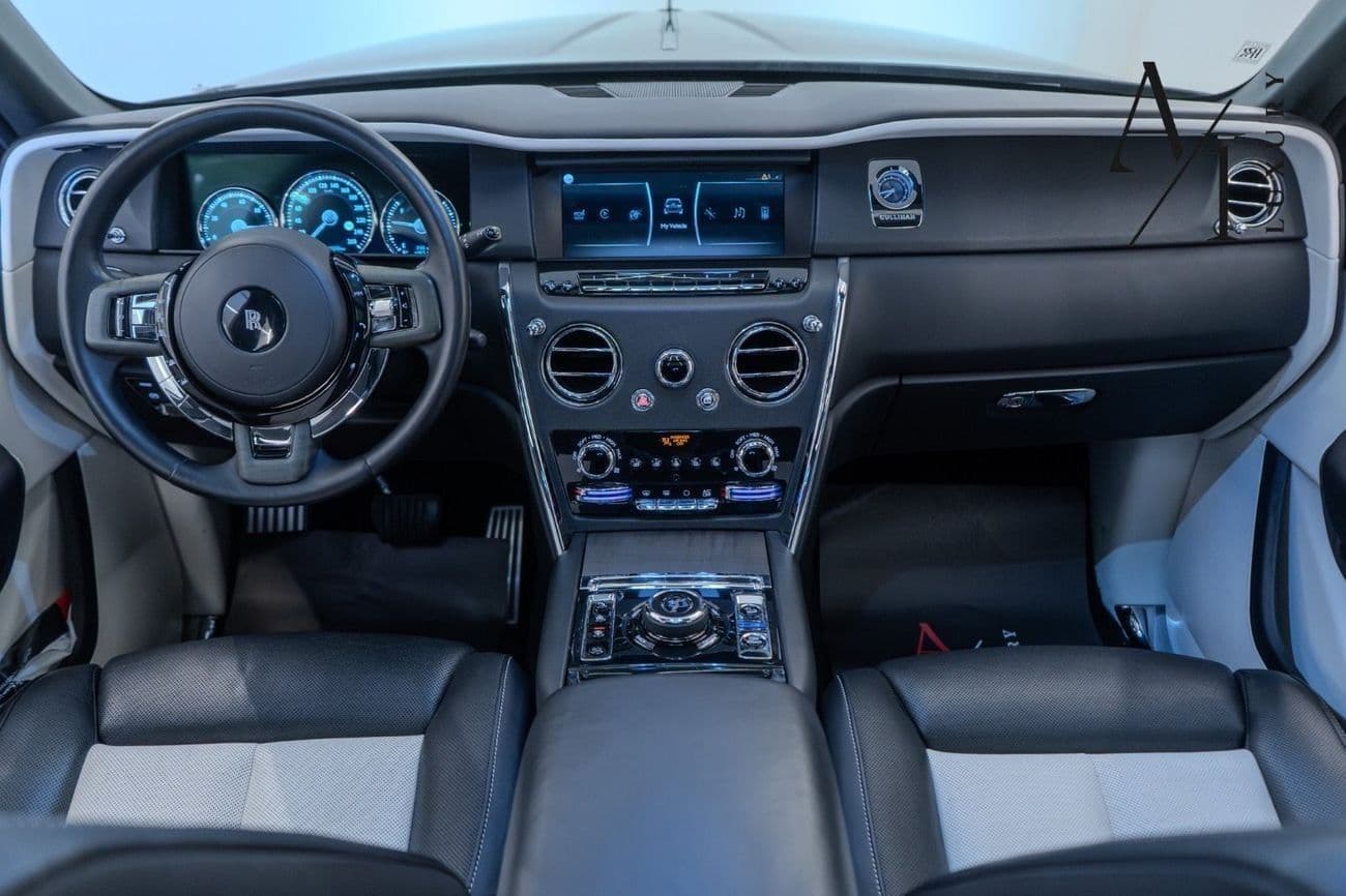 2020 Rolls Royce Cullinan STANDARD thumbnail 5