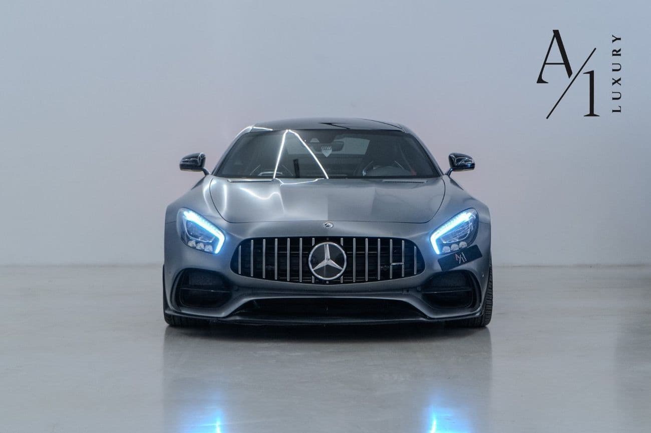 2016 Mercedes Benz AMG GT GTS thumbnail 2