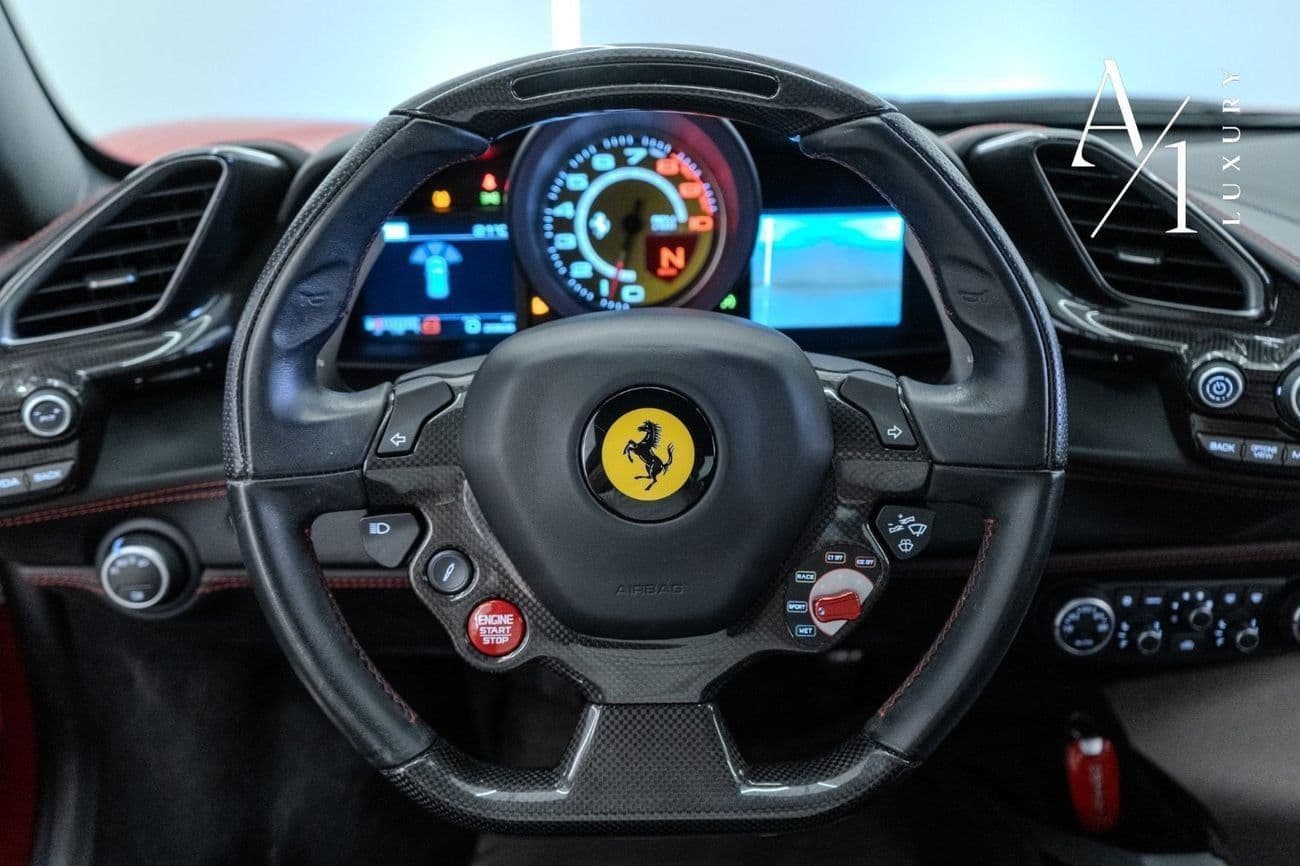 2017 Ferrari 488 thumbnail 8