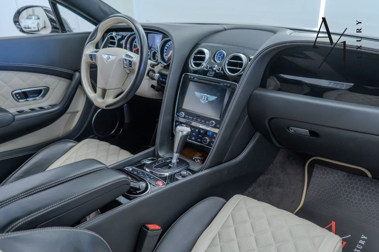 2016 Bentley Continental GT thumbnail 5