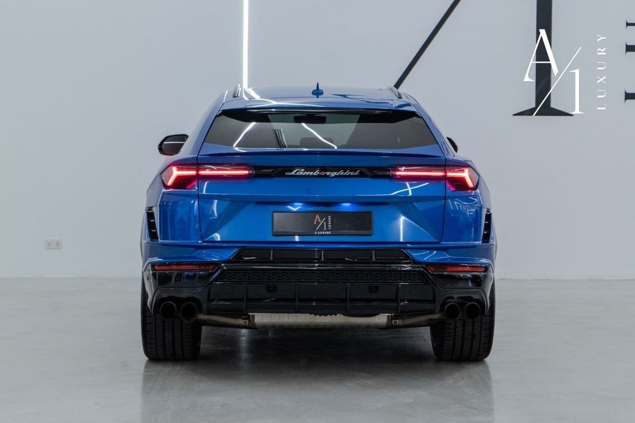 2023 Lamborghini Urus S thumbnail 4